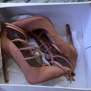 Tan Heels